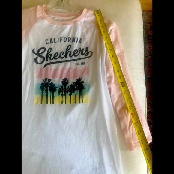 Skechers USA California Baseball Jersey.  EUC. - Picture 3 of 6